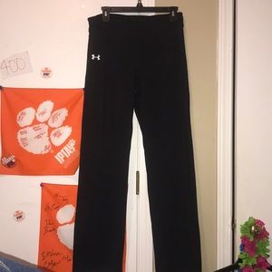 Under Armour yoga pants | size M | black
